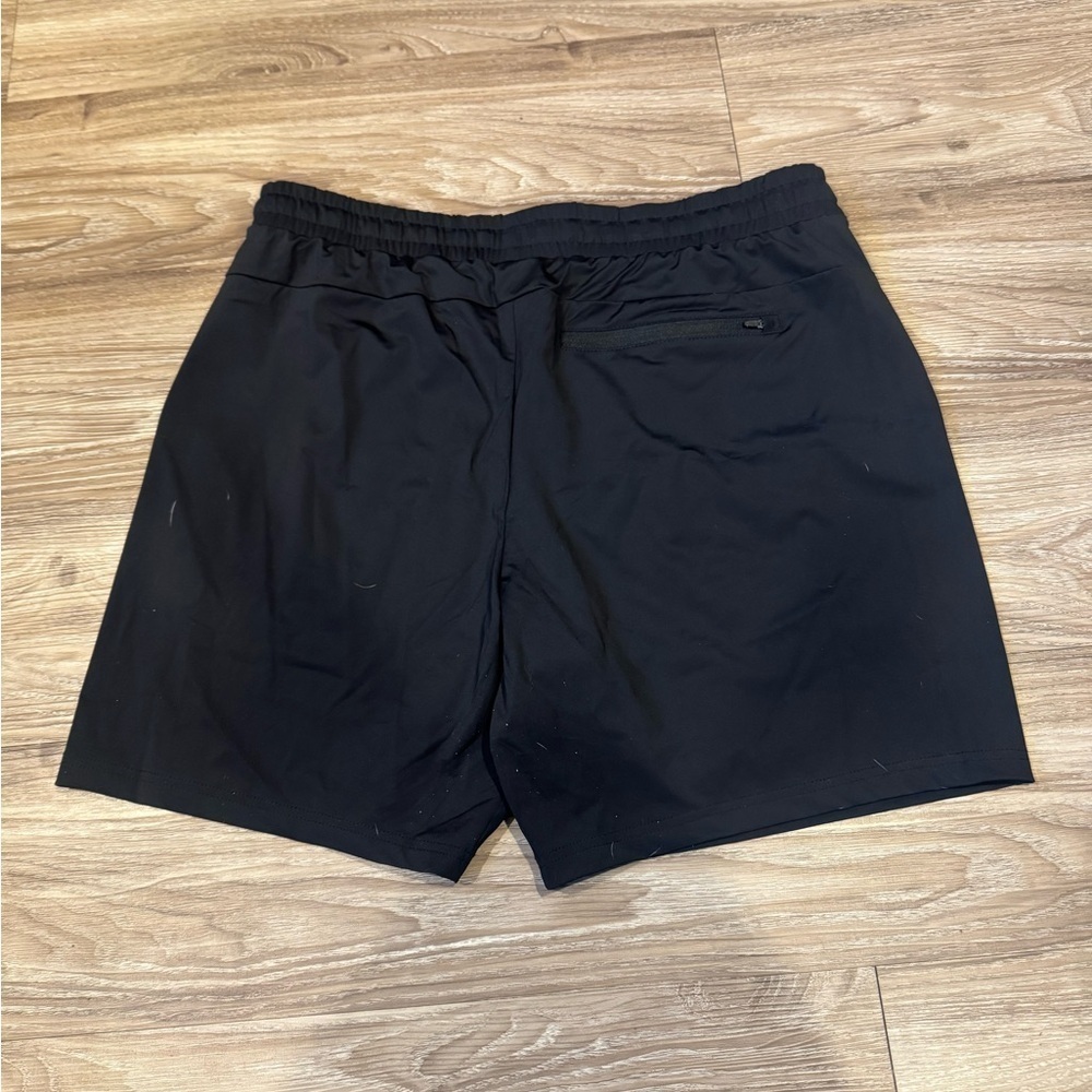 Avalanche Black Outdoor athletic shorts size large men's - Picture 2 of 6